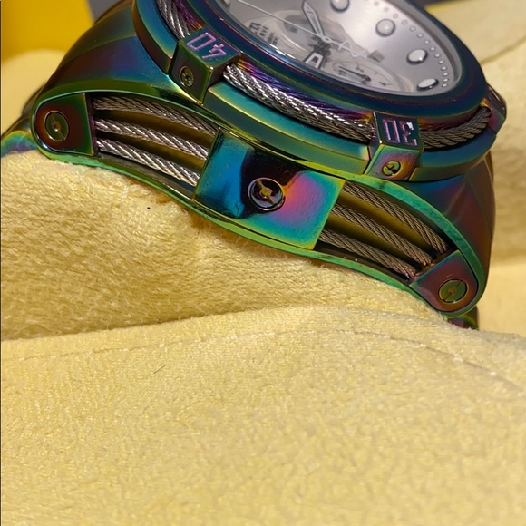 Invicta Iridescent unisex watch main image 7
